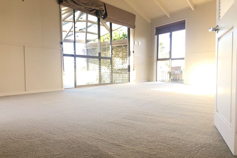 Photo of property in 238 Albany Highway, Schnapper Rock, Auckland, 0632