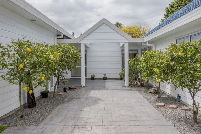 Photo of property in 33 Wi Pere Street, Manakau, Levin, 5573