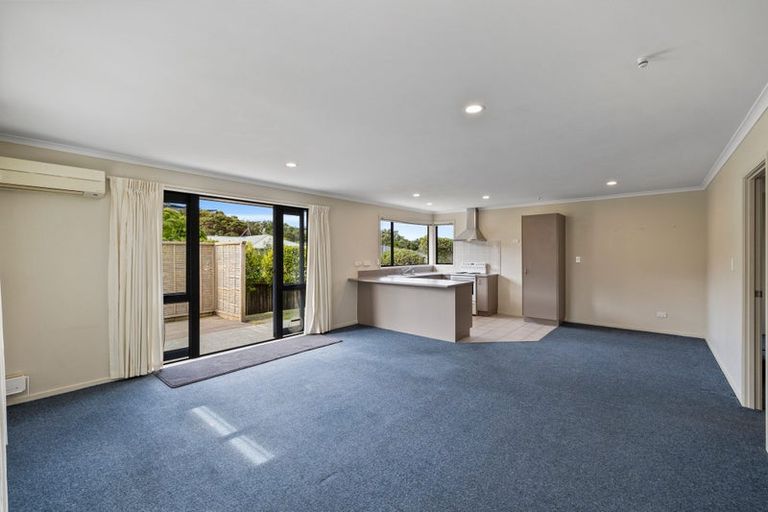 Photo of property in 6 Robinia Place, Snells Beach, 0920