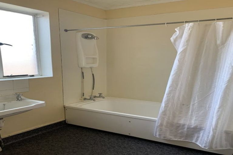 Photo of property in 1/182 Mornington Road, Kenmure, Dunedin, 9011