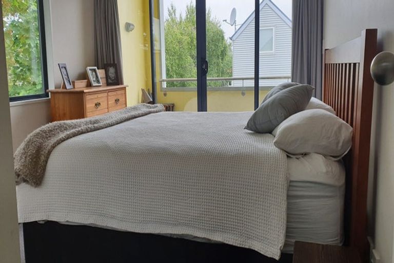 Photo of property in 109 Barbour Street, Waltham, Christchurch, 8011