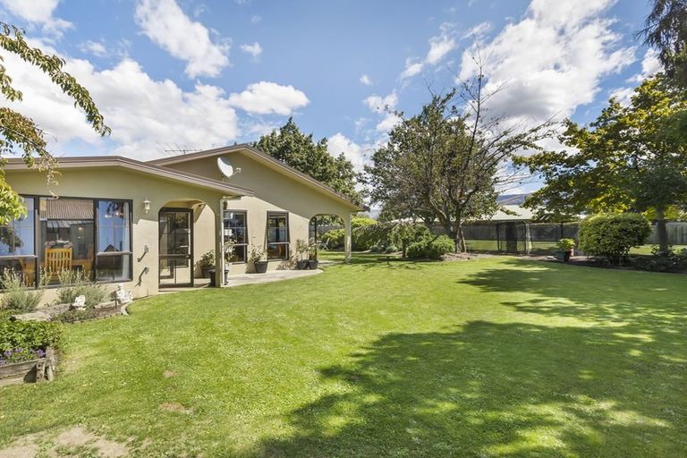 Photo of property in 2 Coleraine Street, Cromwell, 9310