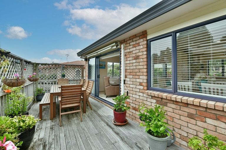 Photo of property in 31 Red Hibiscus Road, Stanmore Bay, Whangaparaoa, 0932