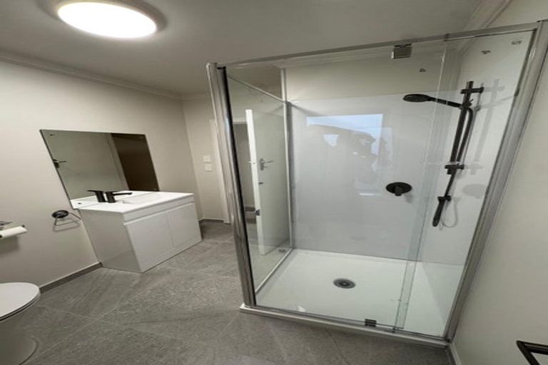 Photo of property in 88 Gardner Avenue, New Lynn, Auckland, 0600