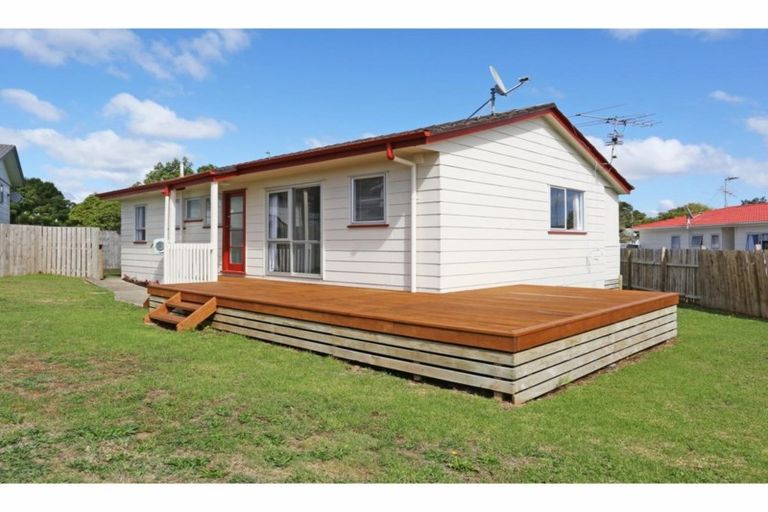 Photo of property in 11 Ariki Place, Red Hill, Papakura, 2110