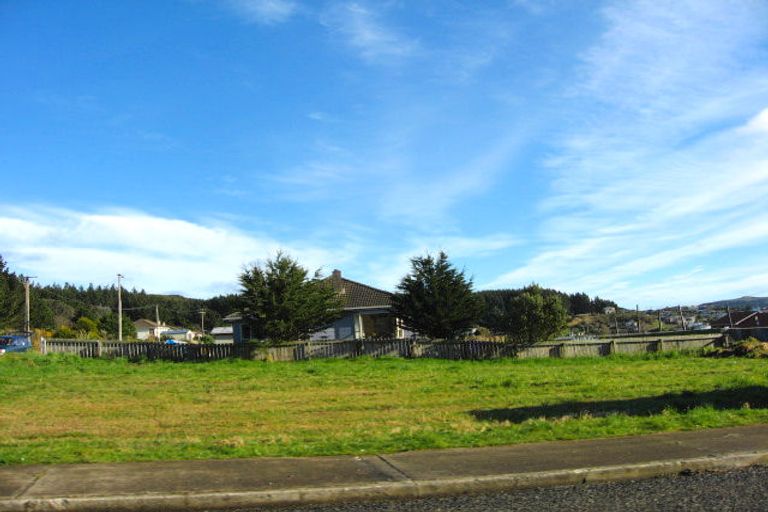 Photo of property in 27 Flagstaff Road, Bluff, 9814