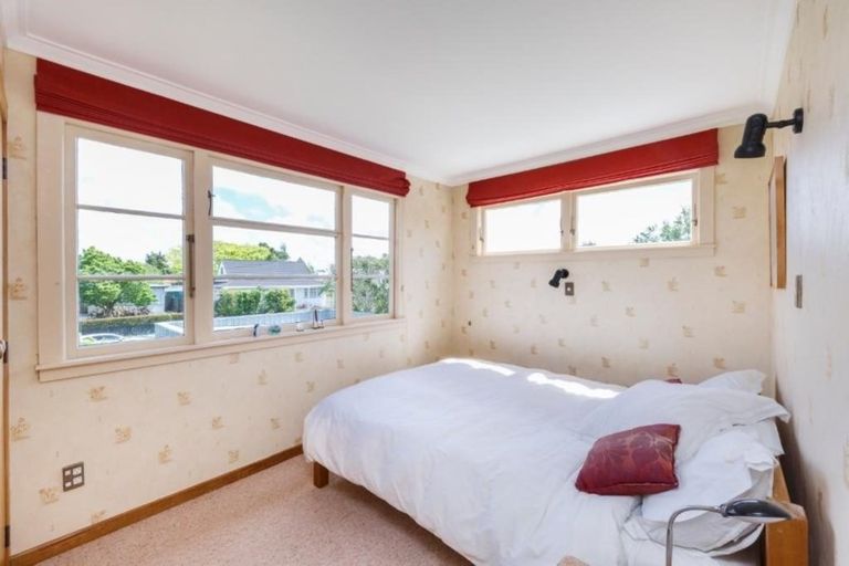 Photo of property in 71 Jickell Street, Hokowhitu, Palmerston North, 4410