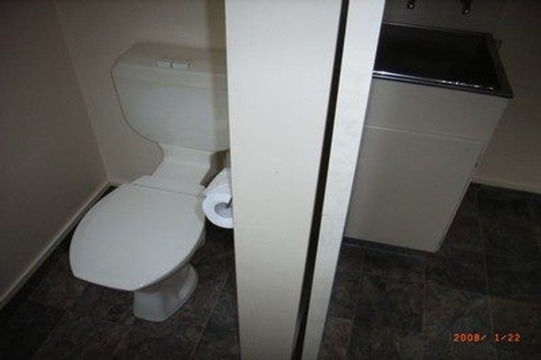 Photo of property in 4/10 Dilworth Street, Riccarton, Christchurch, 8011