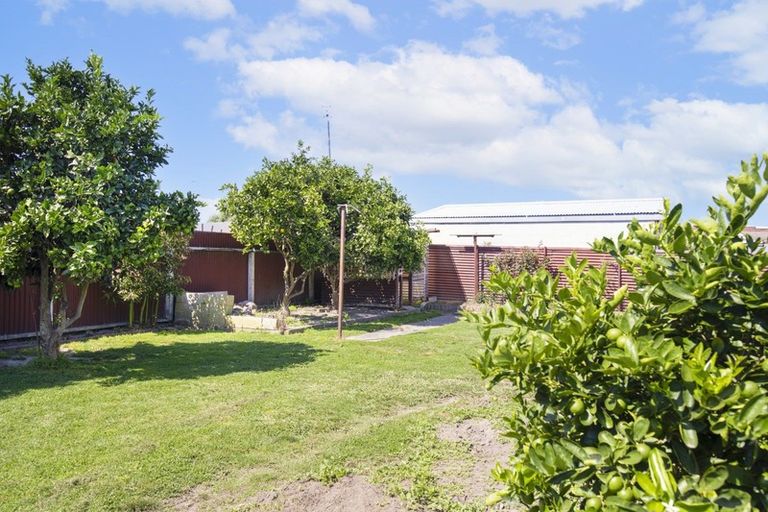 Photo of property in 24 Skerrett Crescent, Tamatea, Napier, 4112
