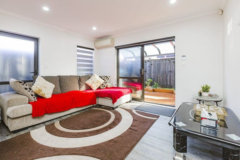 Photo of property in 10a John Street, Mangere East, Auckland, 2024