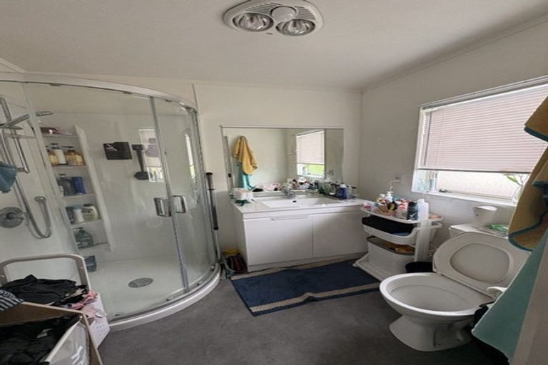 Photo of property in 15b Findlay Street, Tawa, Wellington, 5028