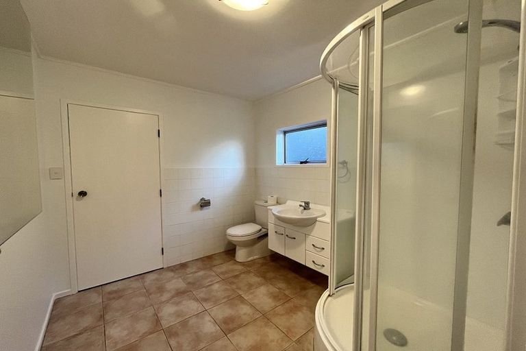 Photo of property in 8 Ponui Place, Mairangi Bay, Auckland, 0630