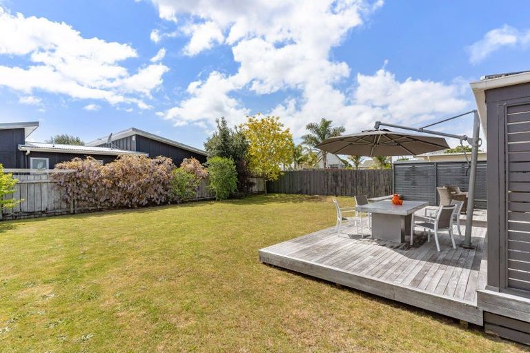 Photo of property in 506 Linton Crescent, Whangamata, 3620