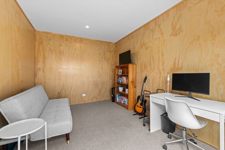 Photo of property in 42 Twyford Street, Bishopdale, Christchurch, 8053