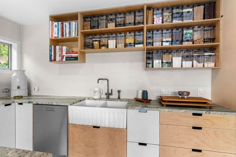 Photo of property in 205 Takahoa Drive, Kaiwaka, 0573