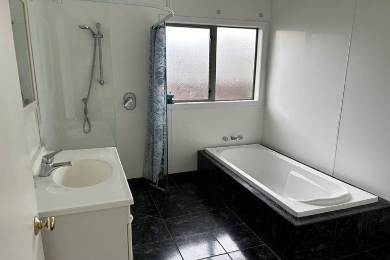 Photo of property in 41a Napier Road, Havelock North, 4130