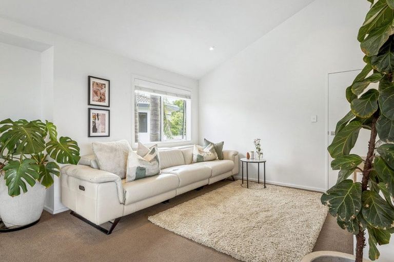 Photo of property in 93 Hastings Road, Mairangi Bay, Auckland, 0630