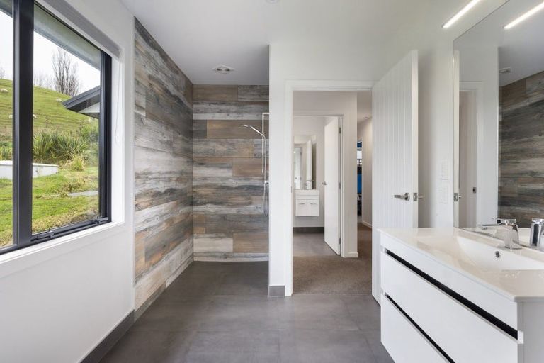 Photo of property in 1030d Valley Road, Ashhurst, 4884