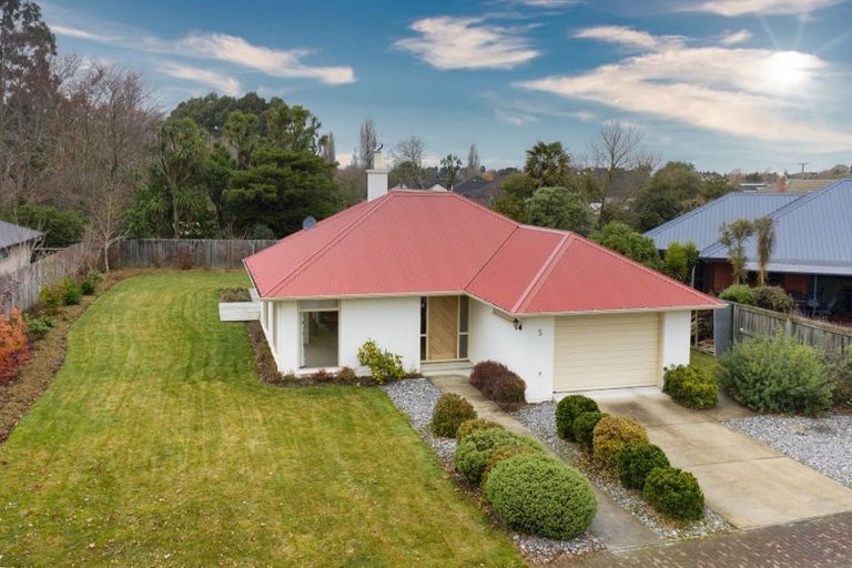Photo of property in 5 Birchside Lane, Tinwald, Ashburton, 7700