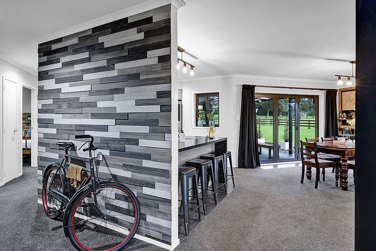 Photo of property in 34 Mercade Close, Stratford, 4332