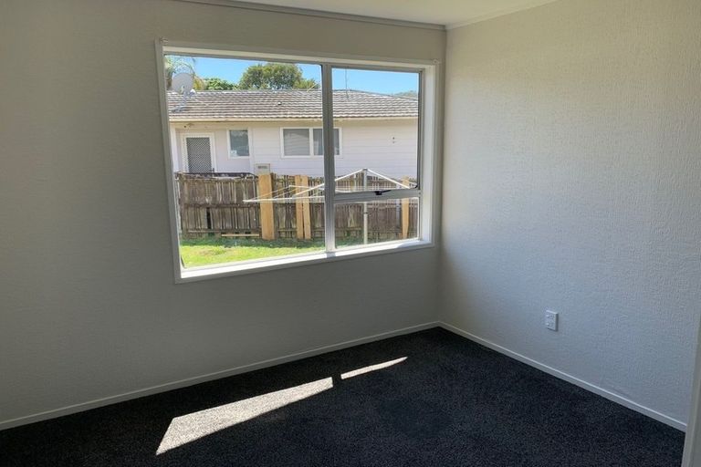 Photo of property in 6 Blanche Way, Half Moon Bay, Auckland, 2012