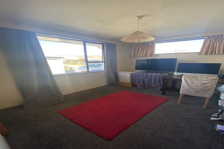 Photo of property in 10 Coleraine Street, Cromwell, 9310