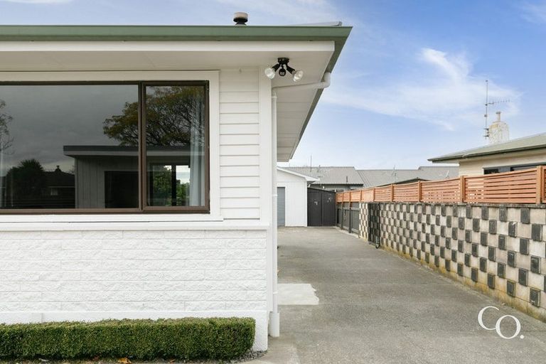 Photo of property in 68 Wycliffe Street, Onekawa, Napier, 4110
