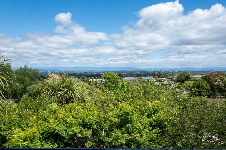 Photo of property in 14 Tauroa Road, Havelock North, 4130