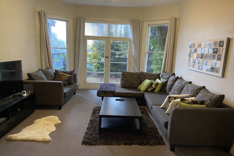 Photo of property in 113 Geraldine Street, Edgeware, Christchurch, 8013