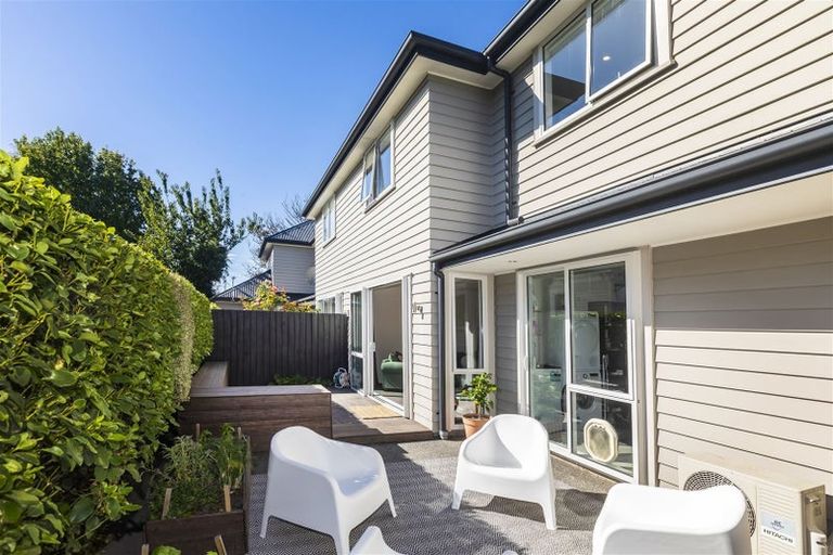 Photo of property in 3/24 Eversleigh Street, St Albans, Christchurch, 8014