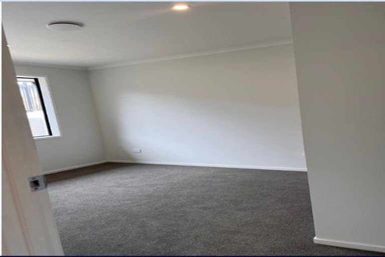 Photo of property in 11 Te Paea Avenue, Karaka, 2124