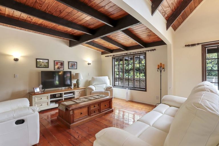 Photo of property in 29 Carter Road, Oratia, Auckland, 0604