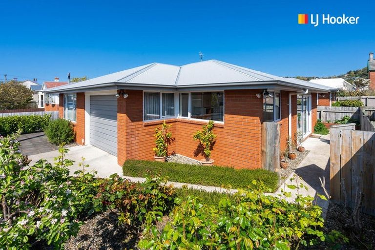 Photo of property in 30 Surrey Street, Caversham, Dunedin, 9012