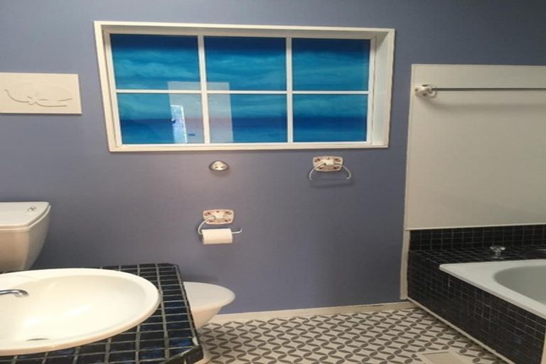 Photo of property in 84 Kauri Street, Miramar, Wellington, 6022