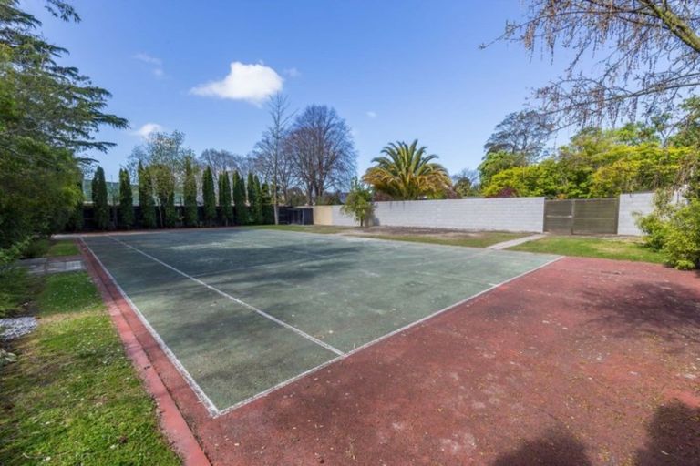 Photo of property in 23b Hamilton Avenue, Ilam, Christchurch, 8041