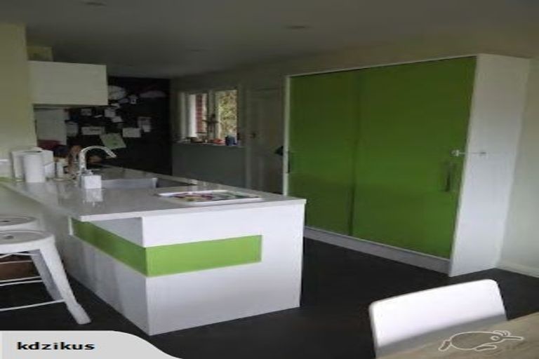 Photo of property in 28 Porterfield Street, Macandrew Bay, Dunedin, 9014