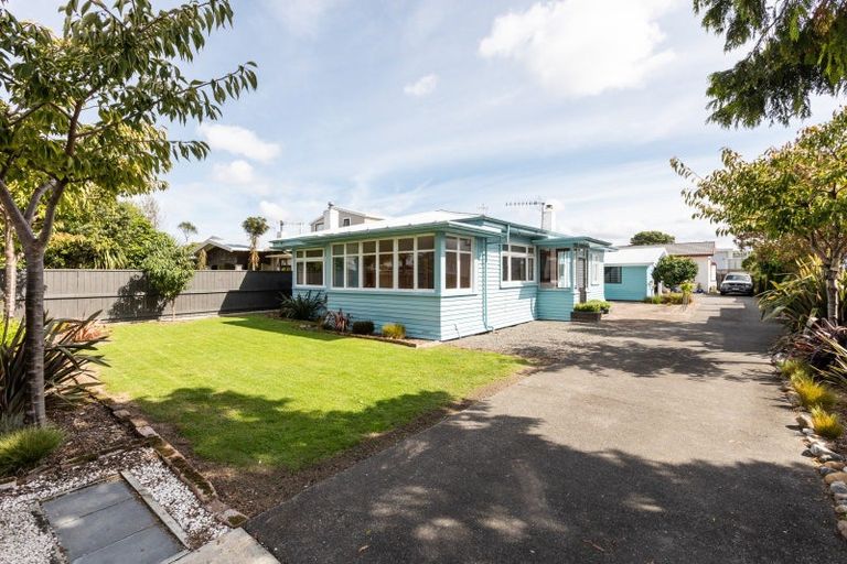 Photo of property in 155 Kennedy Road, Marewa, Napier, 4110