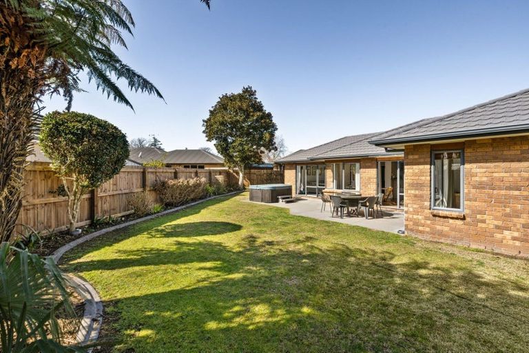 Photo of property in 9 Christy Brown Place, Leamington, Cambridge, 3432