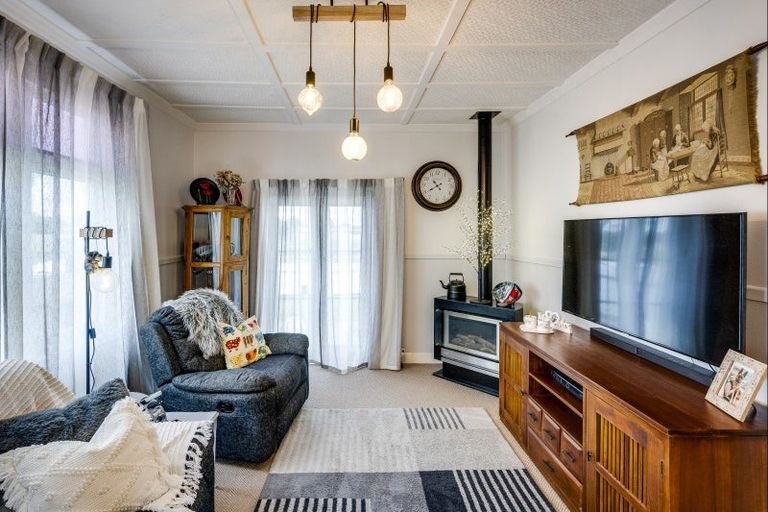 Photo of property in 17 Chambers Street, Te Awa, Napier, 4110