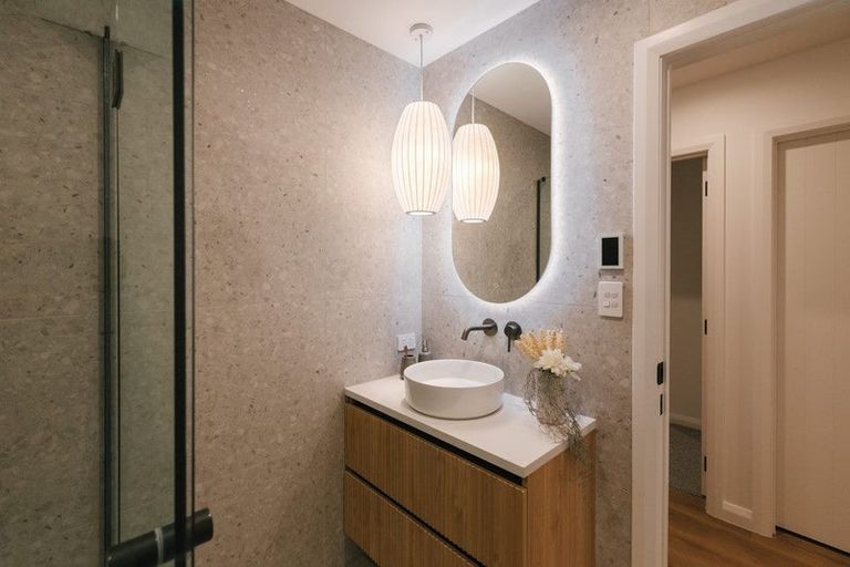 Photo of property in 15 Ihaka Street, Hokowhitu, Palmerston North, 4410