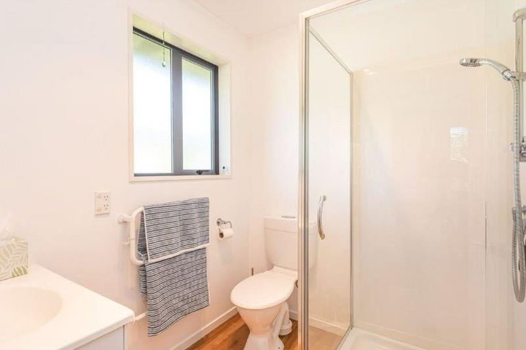 Photo of property in 19 Hamlet Lane, Heathcote Valley, Christchurch, 8022