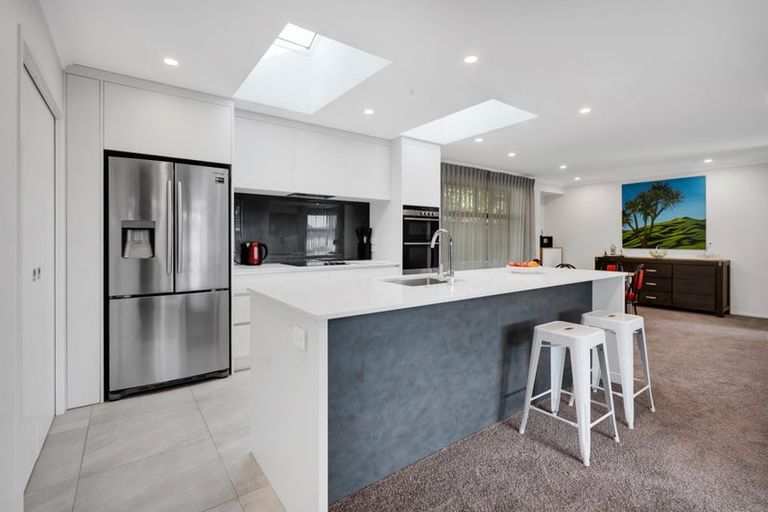 Photo of property in 8 Clinton Street, Fitzroy, New Plymouth, 4312