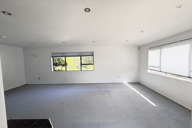 Photo of property in 123 Pomona Road, Kumeu, 0891