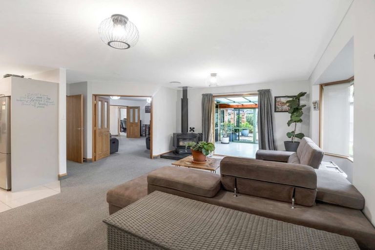 Photo of property in 98 Lowes Road, Rolleston, 7614