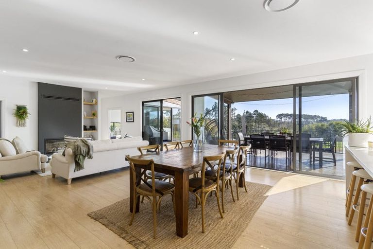 Photo of property in 142 Hauora Lane, Waitoki, Kaukapakapa, 0871