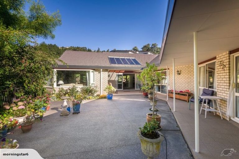 Photo of property in 6 Enticott Place, Huntsbury, Christchurch, 8022