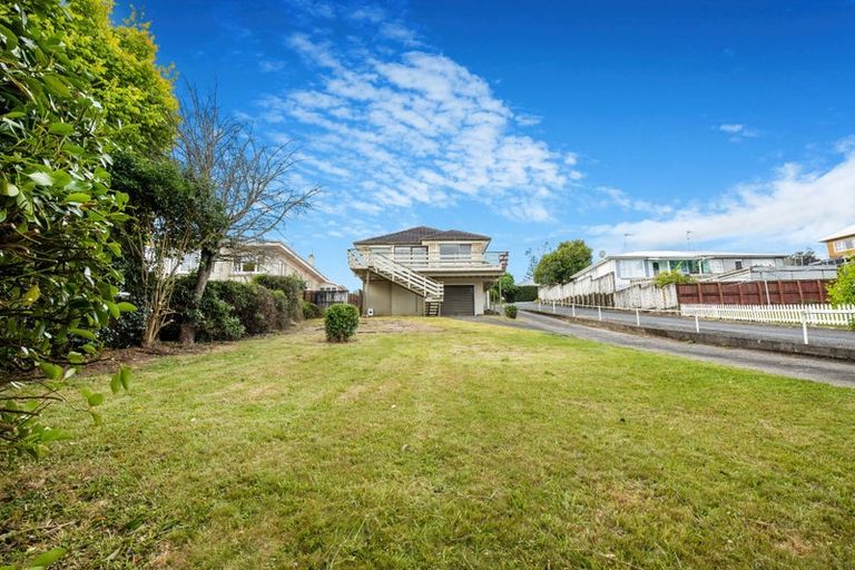 Photo of property in 96 Mahoe Street, Melville, Hamilton, 3206
