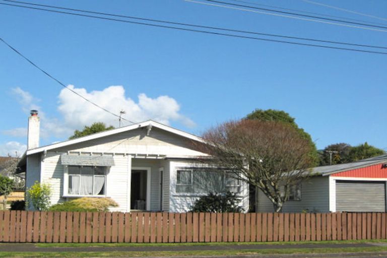Photo of property in 7 Webster Street, Westown, New Plymouth, 4310