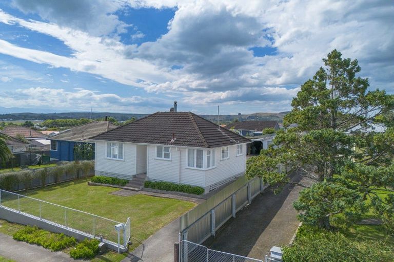 Photo of property in 34 Mclean Terrace, Waipukurau, 4200