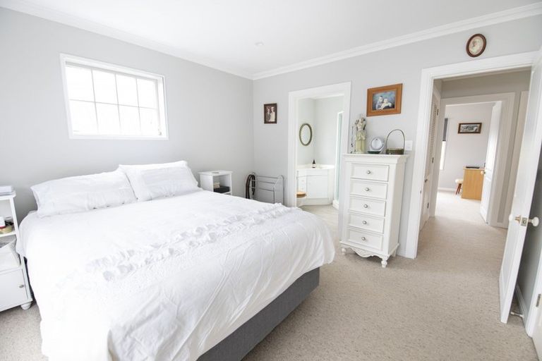 Photo of property in 7 Ewan Place, Taradale, Napier, 4112